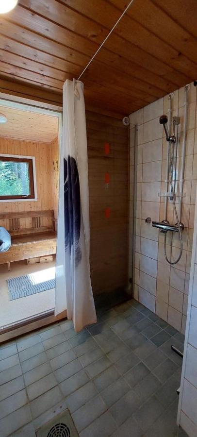 Pulla Karvisen Maatilamatkailussa Ruokola Kültér fotó