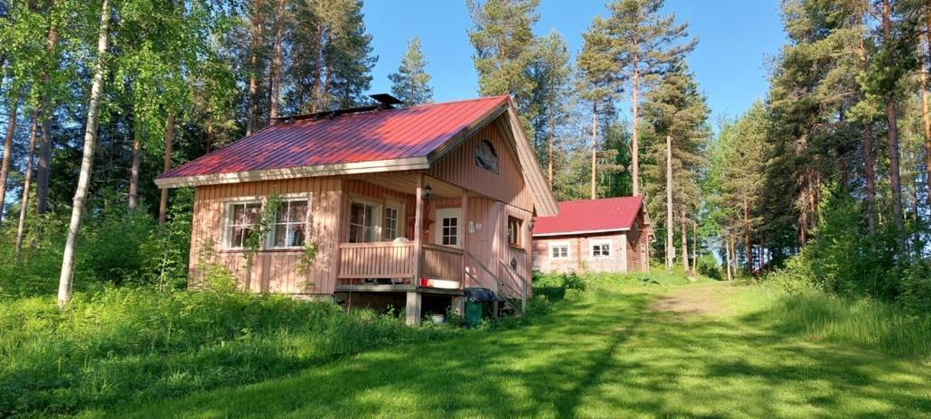 Pulla Karvisen Maatilamatkailussa Ruokola Kültér fotó
